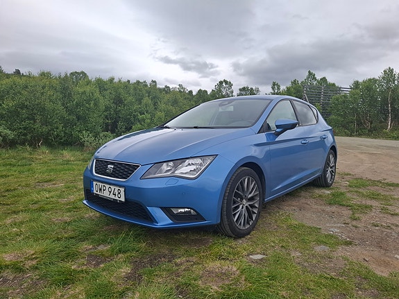 Seat Leon 2 of 6
