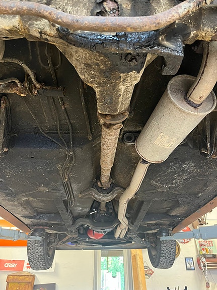 Volvo 244 10 of 14