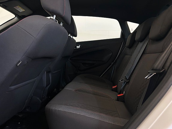 Honda Civic 7 of 22