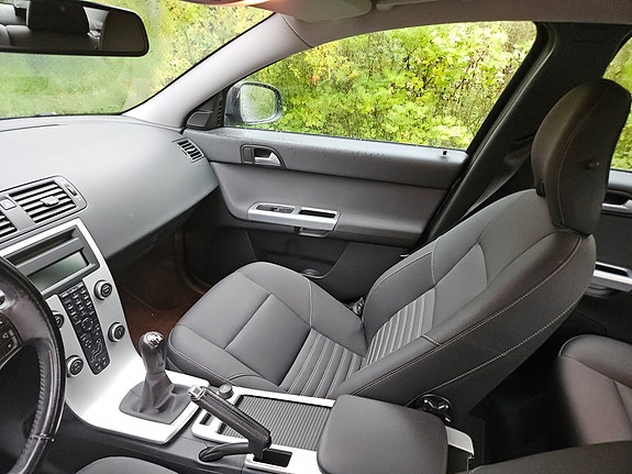 Volvo S40 6 of 18