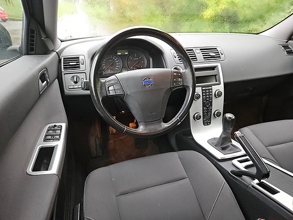 Volvo S40 5 of 18