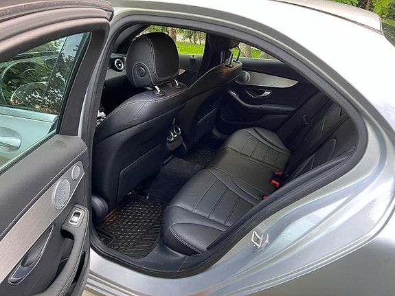 Mercedes-Benz C220 d 9 of 11