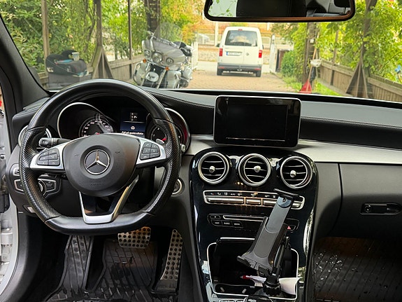 Mercedes-Benz C220 d 7 of 11