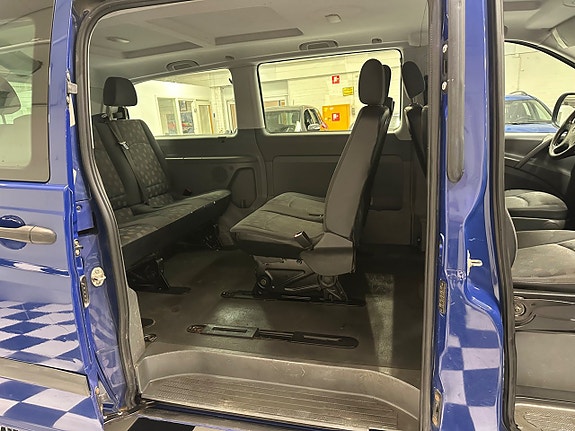 Mercedes-Benz Vito 111 12 of 13