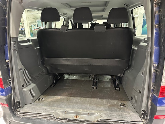 Mercedes-Benz Vito 111 11 of 13