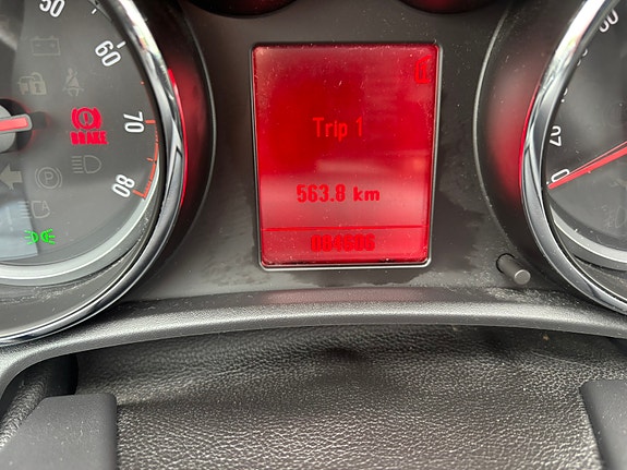 Opel Astra 12 of 15