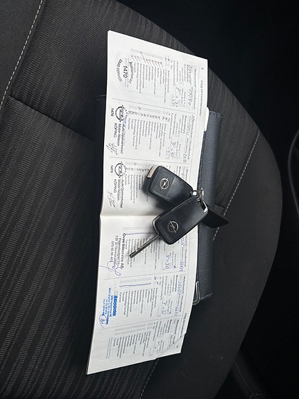 Opel Astra 13 of 15