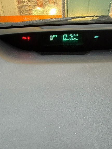 Toyota Prius 9 of 14