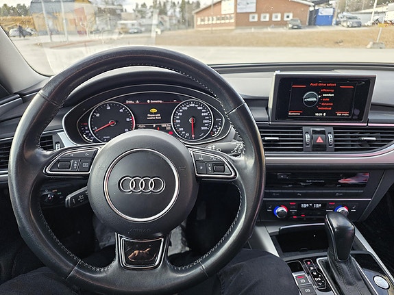 Audi A6 6 of 7