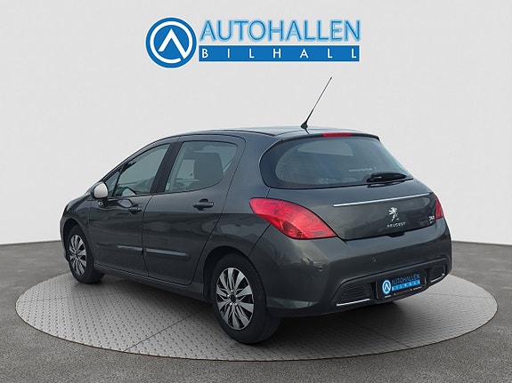Peugeot 308 5 of 16