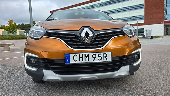 Renault Captur 14 of 23