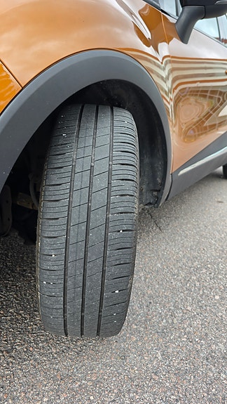 Renault Captur 21 of 23