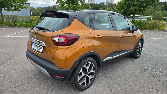 Renault Captur 9 of 23