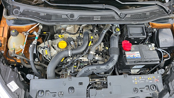 Renault Captur 17 of 23