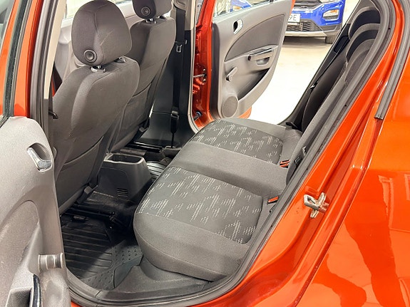 Opel Corsa 10 of 14