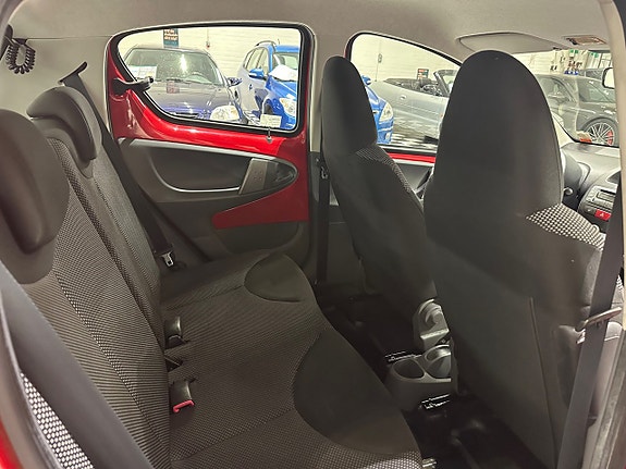 Toyota Aygo 11 of 11