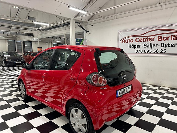 Toyota Aygo 5 of 11
