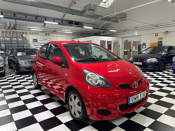 Toyota Aygo 2 of 11