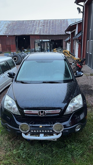 Honda CR-V 3 of 7