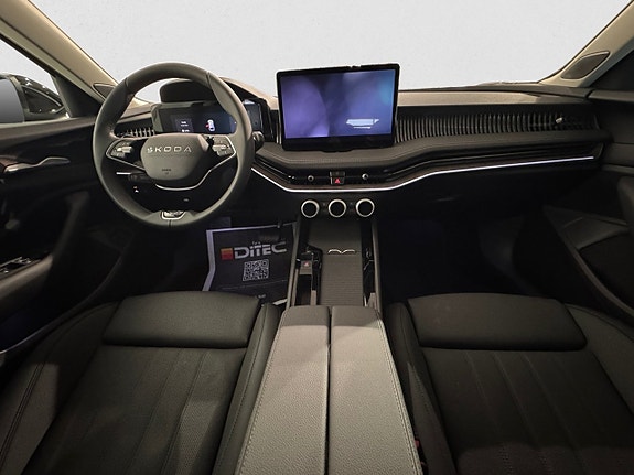 Skoda Superb 9 of 13