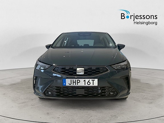 Seat Ibiza 5 of 19