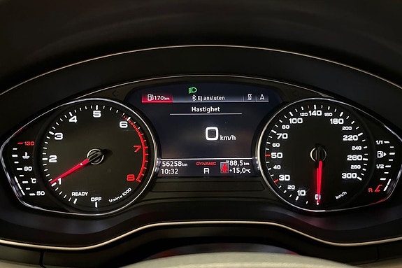 Audi A4 15 of 26