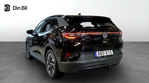Volkswagen ID.4 3 of 21