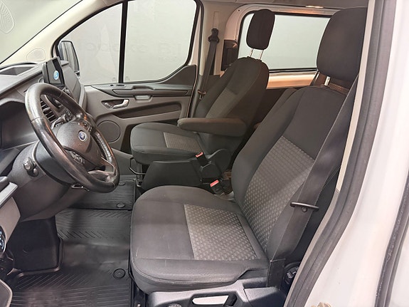 Ford Transit Custom 6 of 8
