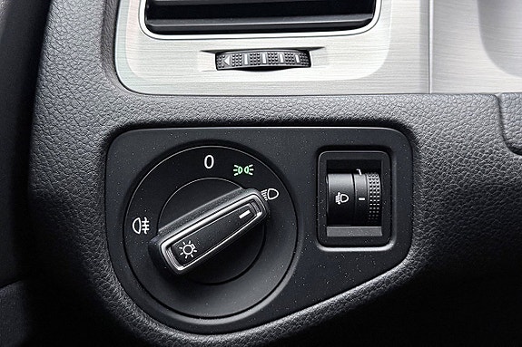 Volkswagen Golf I 28 of 30