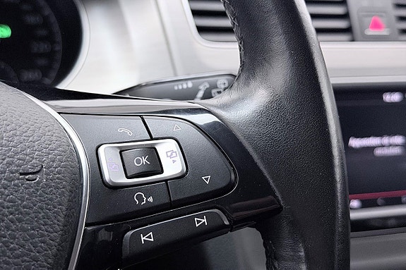 Volkswagen Golf I 19 of 30