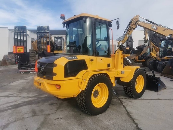Volvo L35HT 2 of 12