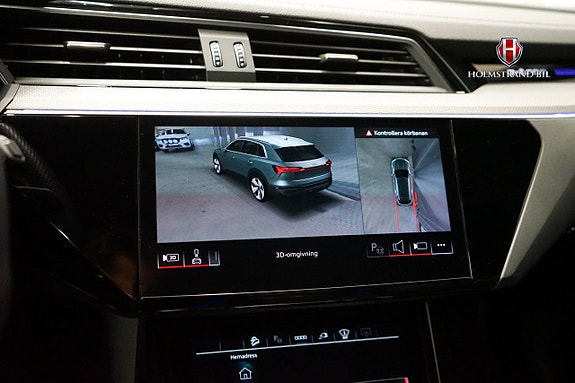Audi Q8 20 of 29