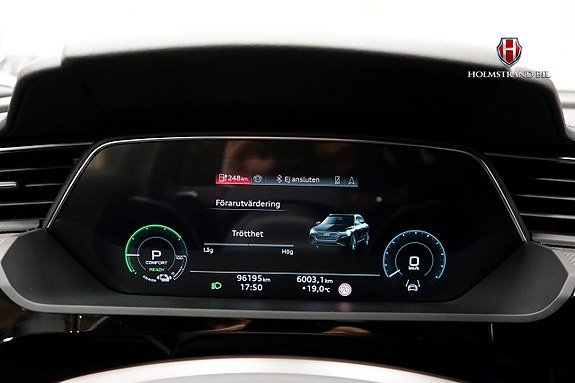 Audi Q8 19 of 29