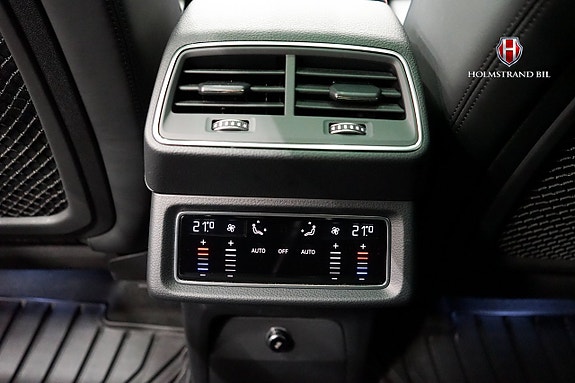 Audi Q8 13 of 29