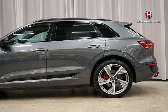 Audi Q8 8 of 29
