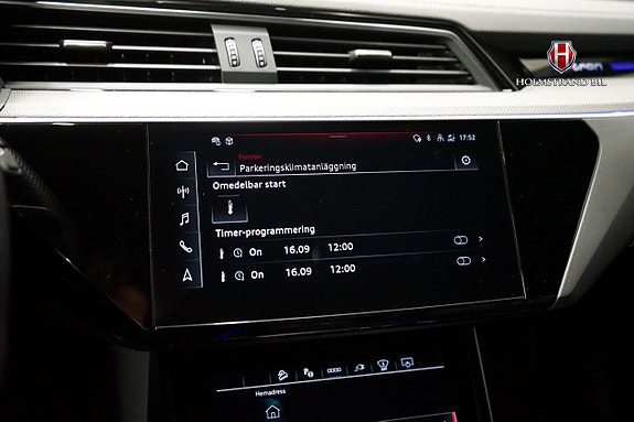 Audi Q8 23 of 29