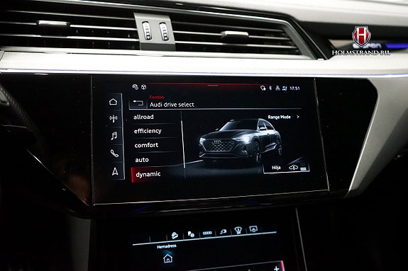 Audi Q8 22 of 29