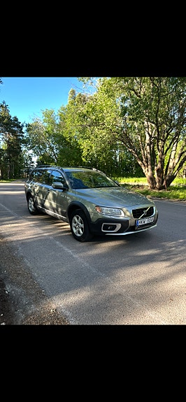 Volvo XC70 6 of 8
