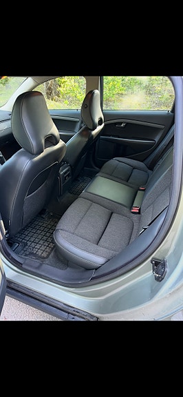 Volvo XC70 8 of 8