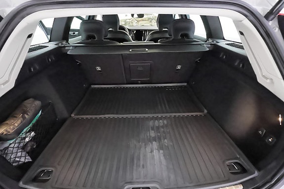 Volvo V60 24 of 25