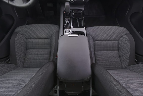 Volvo V60 9 of 25