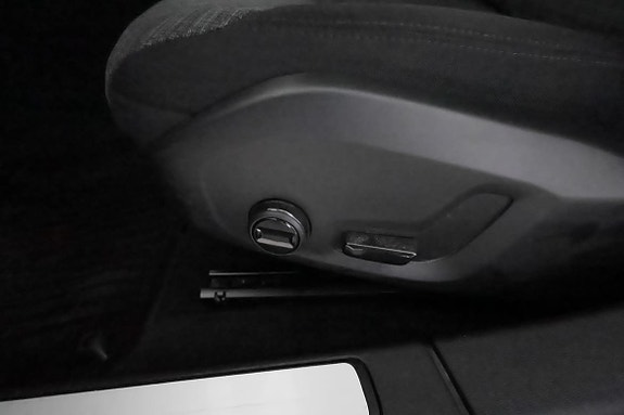 Volvo V60 17 of 25