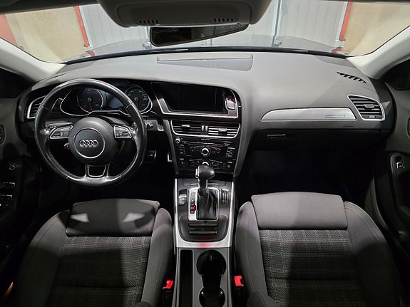 Audi A4 12 of 19