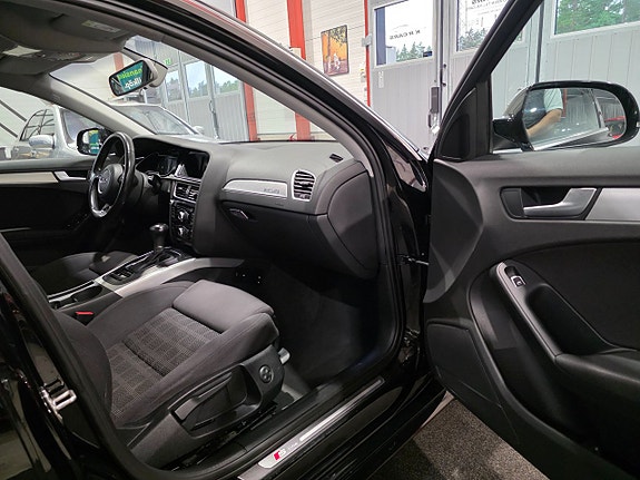 Audi A4 14 of 19