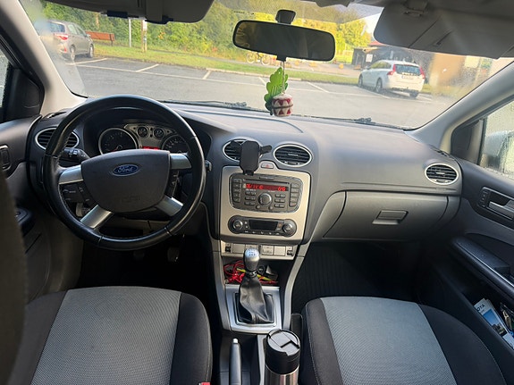 Ford Focus 7 of 11