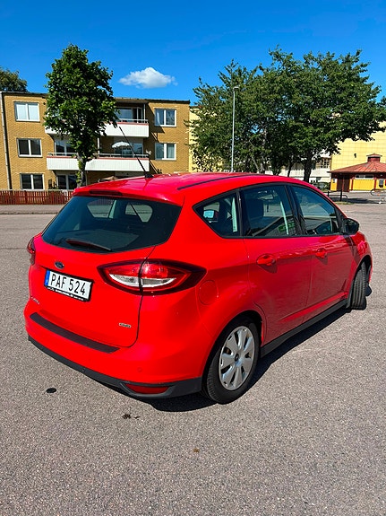 Ford C-Max 2 of 4