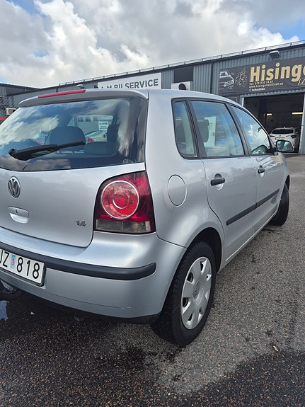 Volkswagen Polo 7 of 16