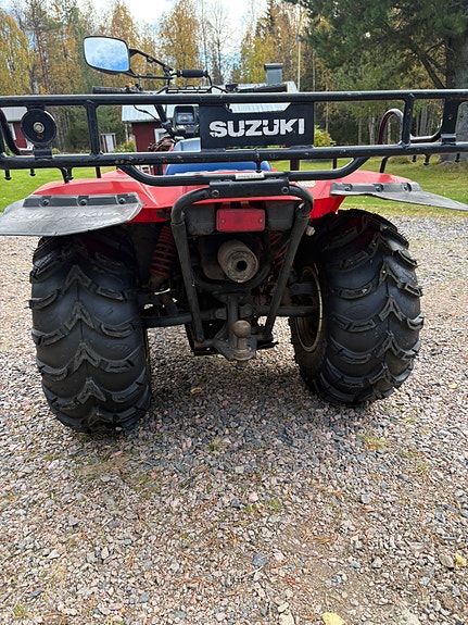 Suzuki Quadrunner 250 3 of 4