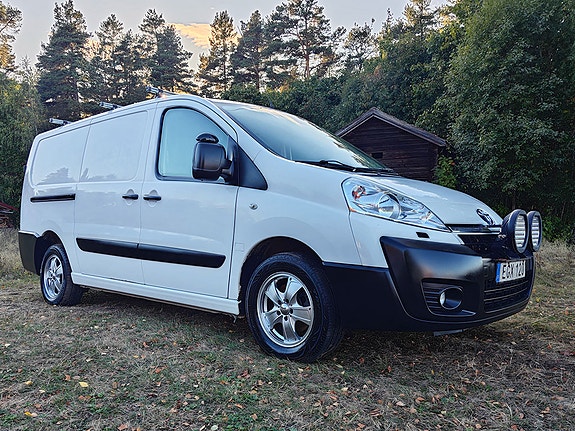 Toyota Proace 7 of 12
