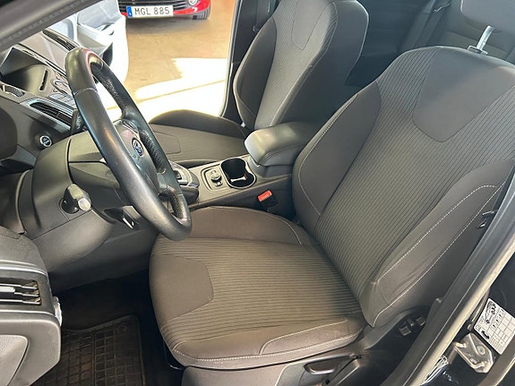 Ford Focus 13 of 17